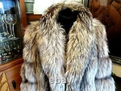 AUTHENTIC GLAM SILVER FOX FULL LENGTH (52) COAT With DIRECTIONAL SLEEVES SZ L/XL