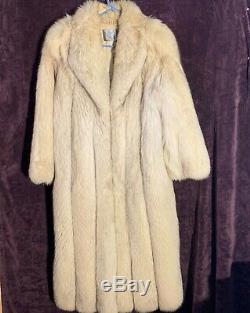 Beautiful Full Length SAGA Fox Fur Coat