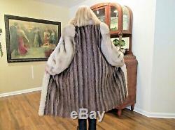 Marvelous Silver Raccoon Coat With Blue Fox Tuxedo And Sleeve Size Large