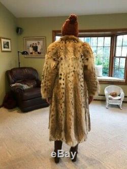 REDUCED-Natural Russian rich color Lynx Fur Coat Full Length-Size Medium/Large