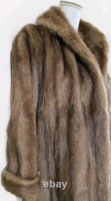 Vintage Famous-Barr Fur Salon Full Length Muskrat Furr Coat Sz Medium- Large