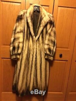Womans Full Length Fitch Fur Coat Size Large