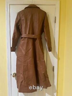 Women's full length lambskin leather coat! Caramel. Large. Nice