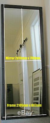 Cadrage Miroir Extra Large Industriel Debout De Plancher Noir Miroir D'acier