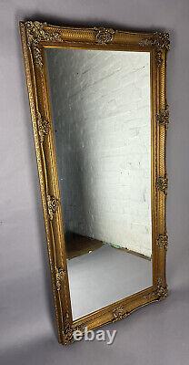 Grand miroir debout en bois doré de style rococo de longueur totale vintage