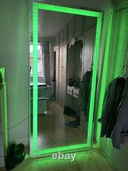Grand miroir pleine longueur avec écran tactile LED