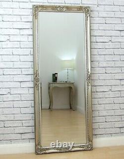 Grand miroir sur pied vintage orné Karrington en champagne de 150cm x 61cm