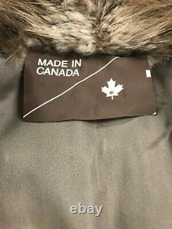 Magnifique Manteau De Fourrure De Castor Brun Canadien Fabriqué Au Canada Condition Nice