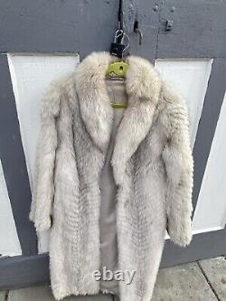 Manteau de fourrure de renard pour femmes, blanc / argenté, grand, long / Longueur totale