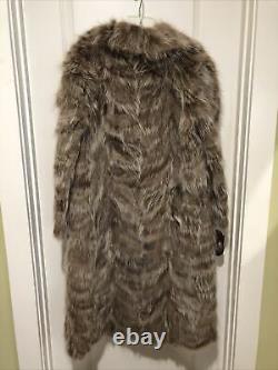 Manteau long en fourrure de raton laveur pour femme, taille large, de Philip Reiner Furs