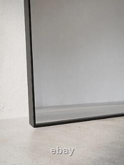 Miroir mural sur pied Wickford grand cadre arqué en métal noir élégant 150x80cm