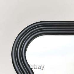Miroir noir ondulé Pleine Longueur Accessoires de chambre moderne de grande courbe