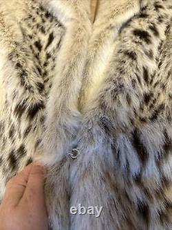 Mode vintage des années 80 à Monterey : Manteau en fausse fourrure crème taille (12) large