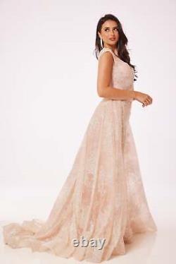 Robe longue rose pâle