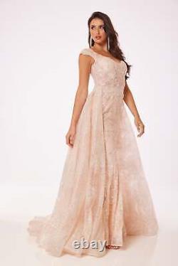 Robe longue rose pâle