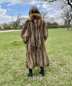 Vintage Taille Moyenne / Grande Tanuki Finn Raccoon Fox Fourrure Pleine Longueur Manteau Long